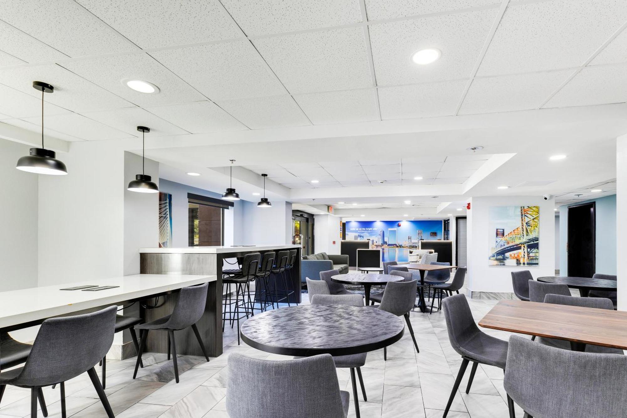 La Quinta Inn & Suites By Wyndham Jacksonville Mandarin Buitenkant foto