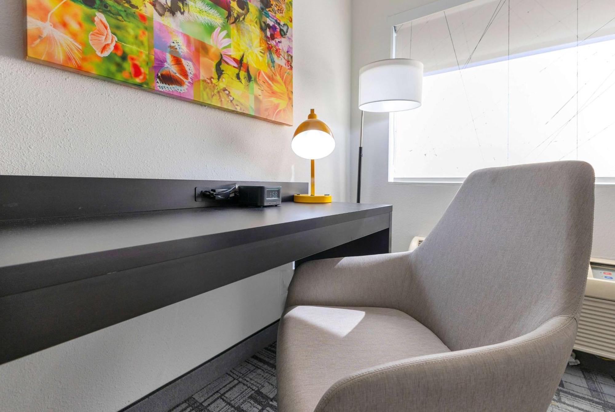 La Quinta Inn & Suites By Wyndham Jacksonville Mandarin Buitenkant foto