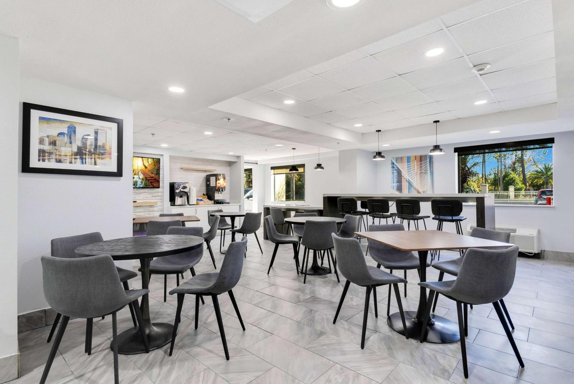 La Quinta Inn & Suites By Wyndham Jacksonville Mandarin Buitenkant foto