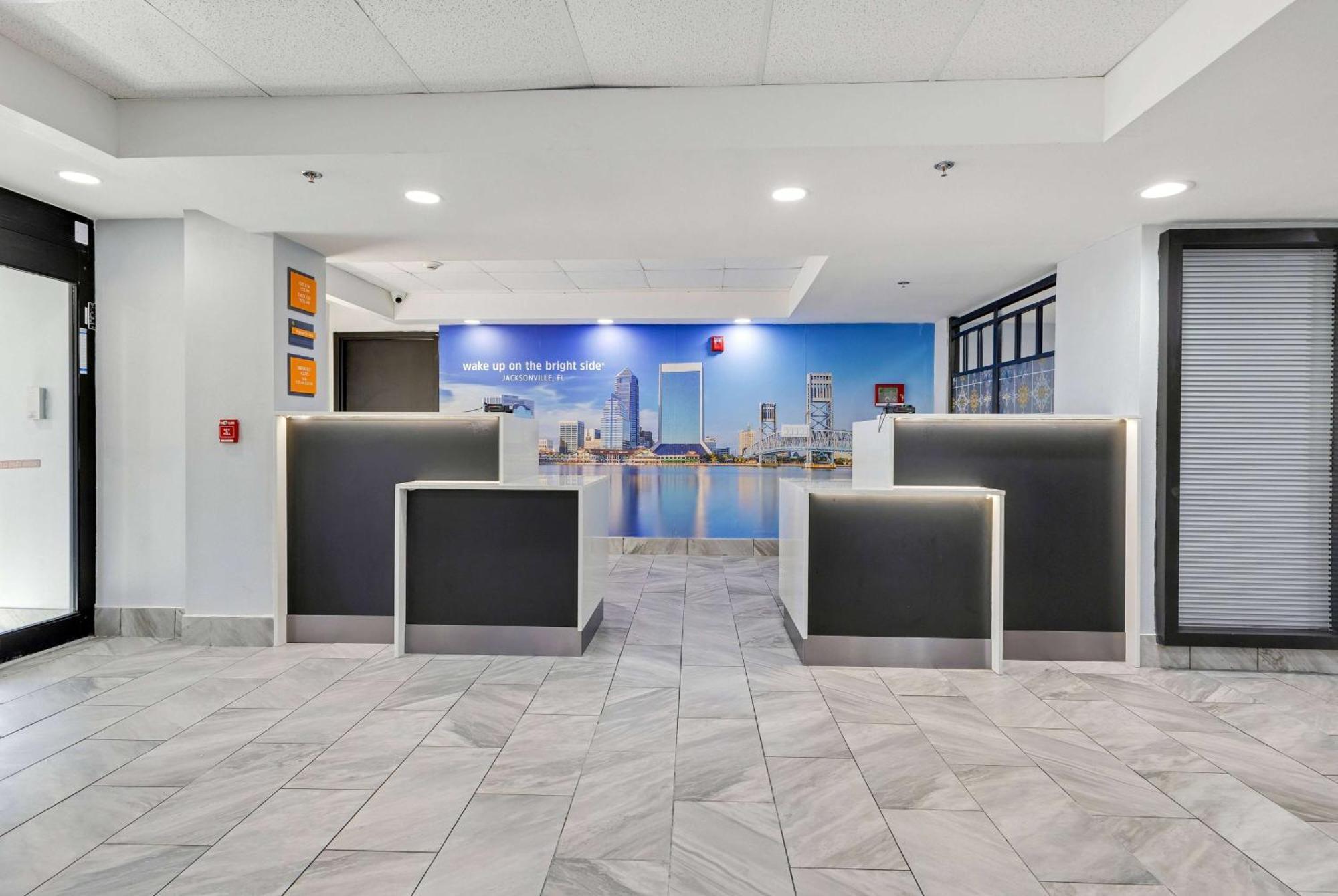 La Quinta Inn & Suites By Wyndham Jacksonville Mandarin Buitenkant foto